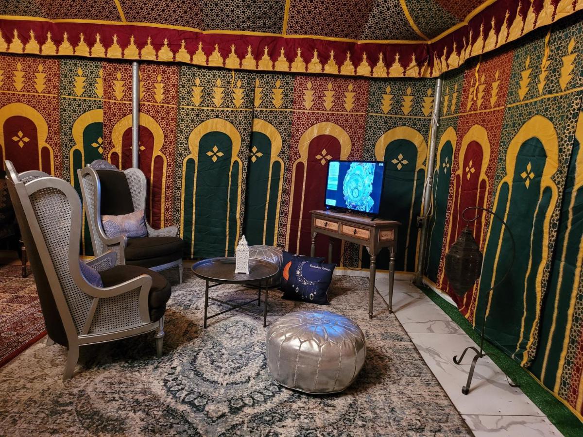 فورت بييرس Magical Moroccan Tent With Pool Close To The Beach المظهر الخارجي الصورة
